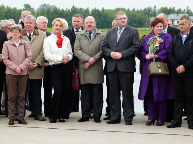 Dużo wody pod Rydzyną (zdjęcia)