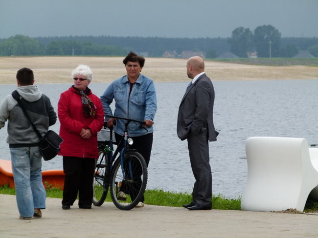 Dużo wody pod Rydzyną (zdjęcia)