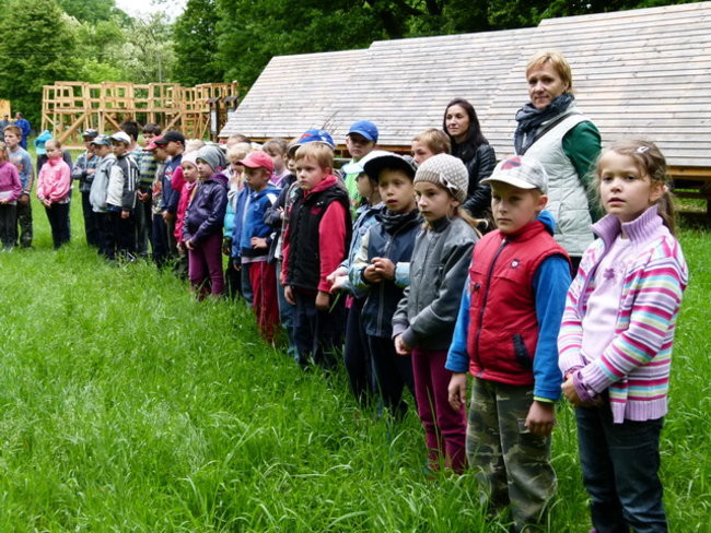 Edukacja przy leśniczówce (zdjęcia)