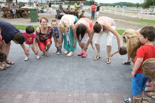 Urzędnicy swoim dzieciom (zdjęcia)