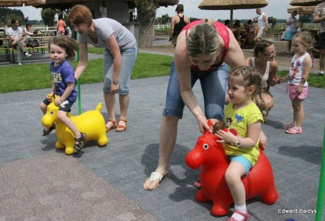 Urzędnicy swoim dzieciom (zdjęcia)