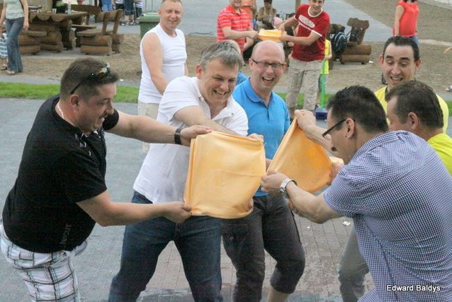 Urzędnicy swoim dzieciom (zdjęcia)