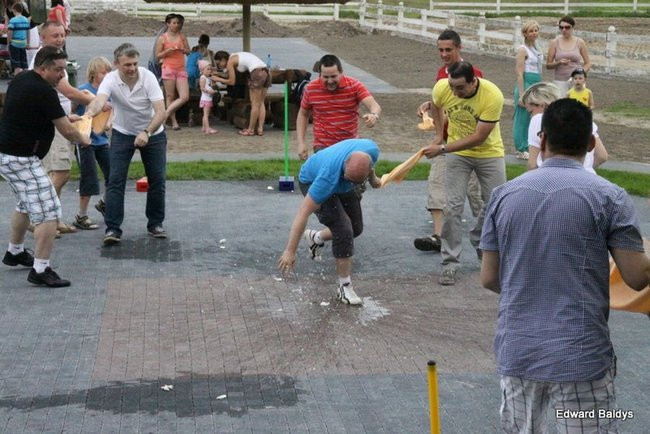 Urzędnicy swoim dzieciom (zdjęcia)