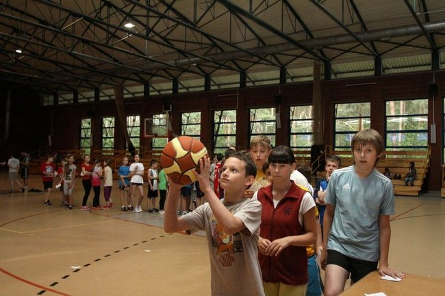 Dzień Sportu w SP 13 (zdjęcia)