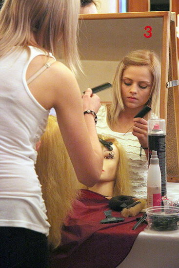 Jak czeszą uczennice (zdjęcia)