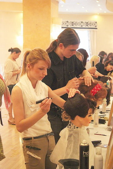 Jak czeszą uczennice (zdjęcia)