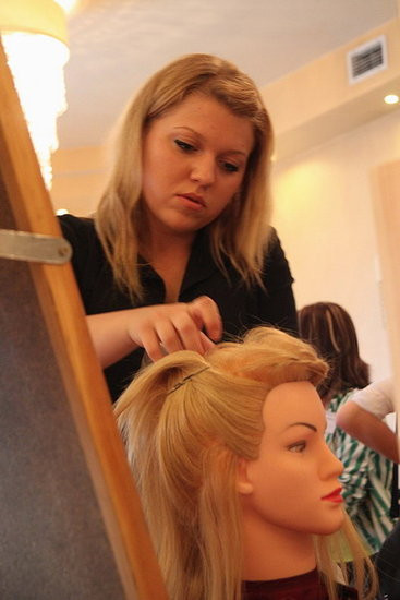 Jak czeszą uczennice (zdjęcia)