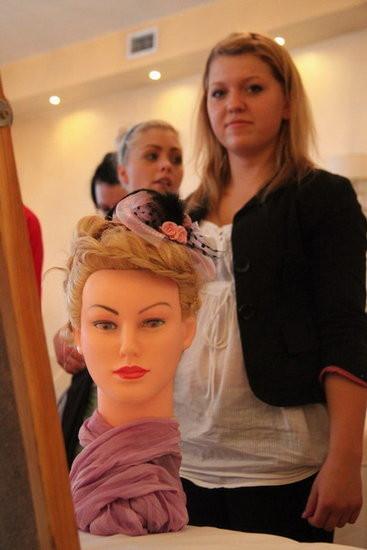 Jak czeszą uczennice (zdjęcia)