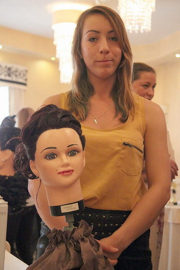 Jak czeszą uczennice (zdjęcia)