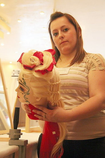 Jak czeszą uczennice (zdjęcia)