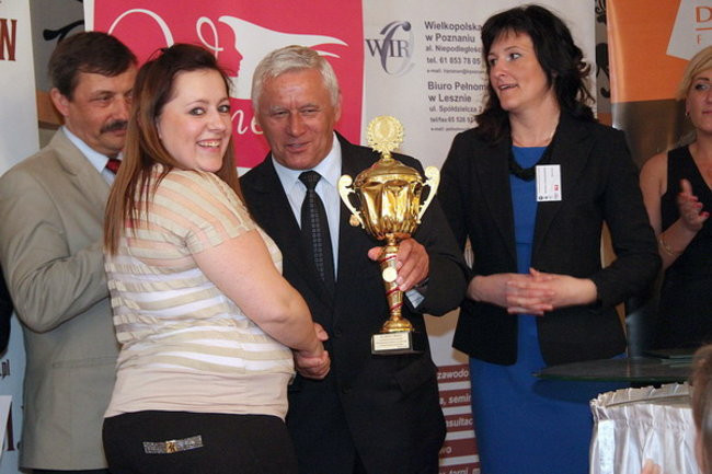 Jak czeszą uczennice (zdjęcia)