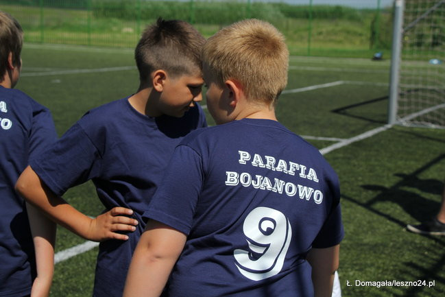 Turniej ministrantów na Orliku w Rydzynie (dźwięk i zdjęcia)