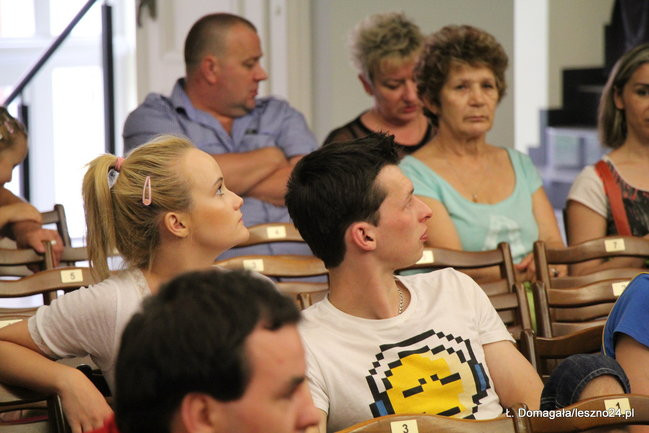 Mażoretki wystąpiły w MOK-u (wideo i zdjęcia)