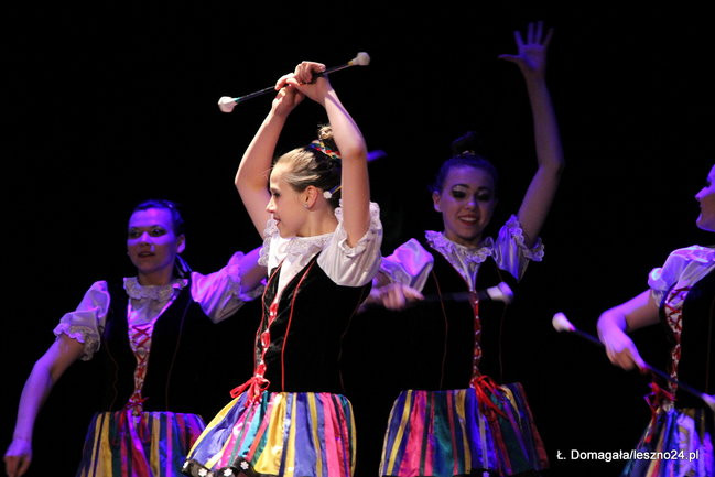 Mażoretki wystąpiły w MOK-u (wideo i zdjęcia)