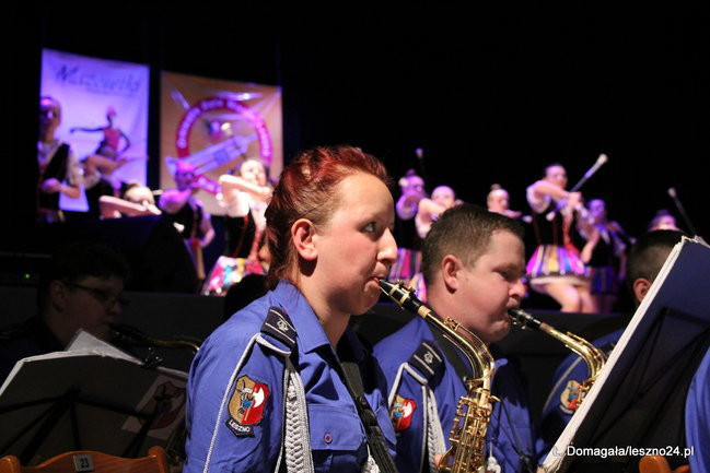 Mażoretki wystąpiły w MOK-u (wideo i zdjęcia)