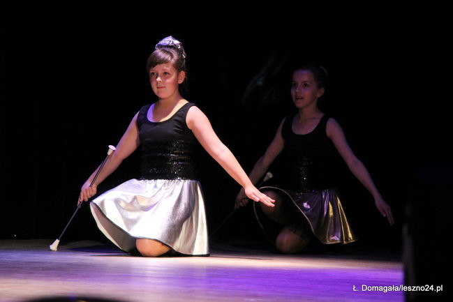 Mażoretki wystąpiły w MOK-u (wideo i zdjęcia)