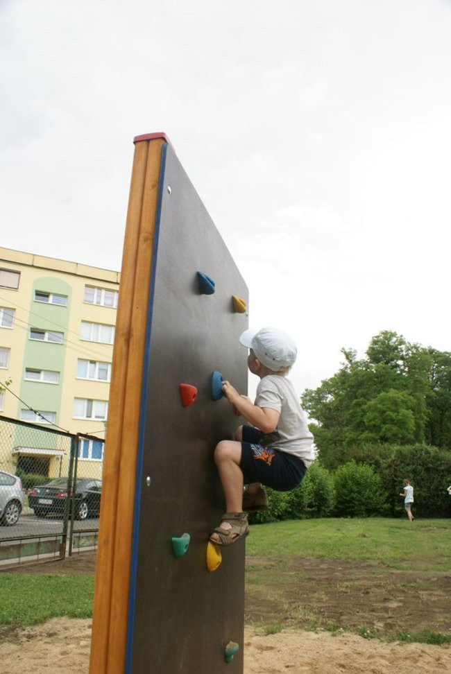 Plac zabaw jak nowy (zdjęcia)