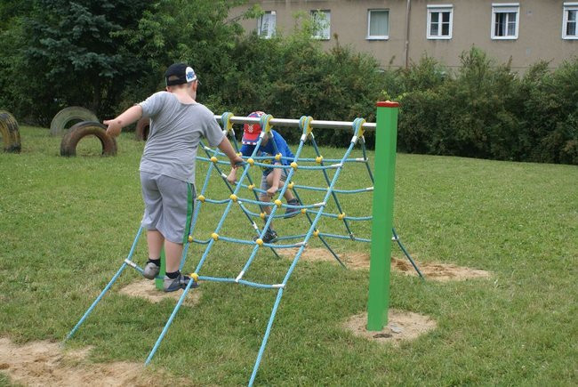 Plac zabaw jak nowy (zdjęcia)