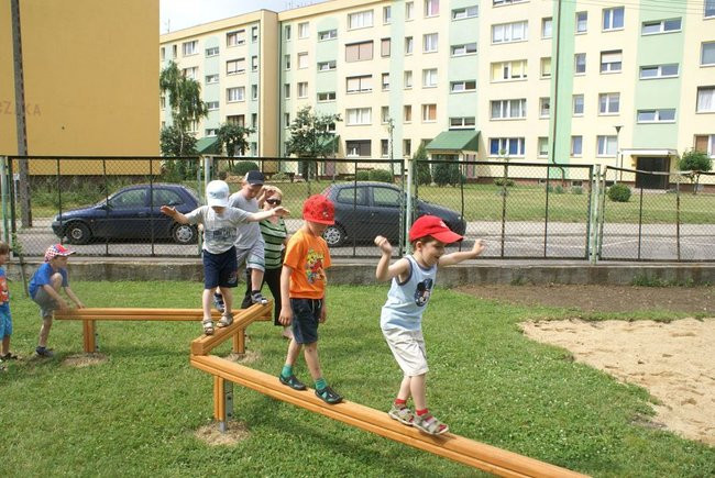 Plac zabaw jak nowy (zdjęcia)
