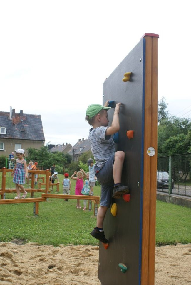 Plac zabaw jak nowy (zdjęcia)