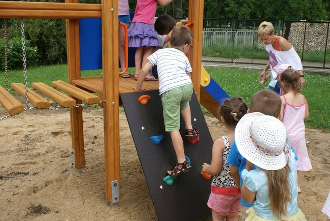 Plac zabaw jak nowy (zdjęcia)