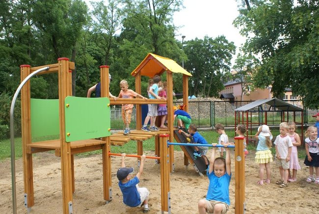 Plac zabaw jak nowy (zdjęcia)