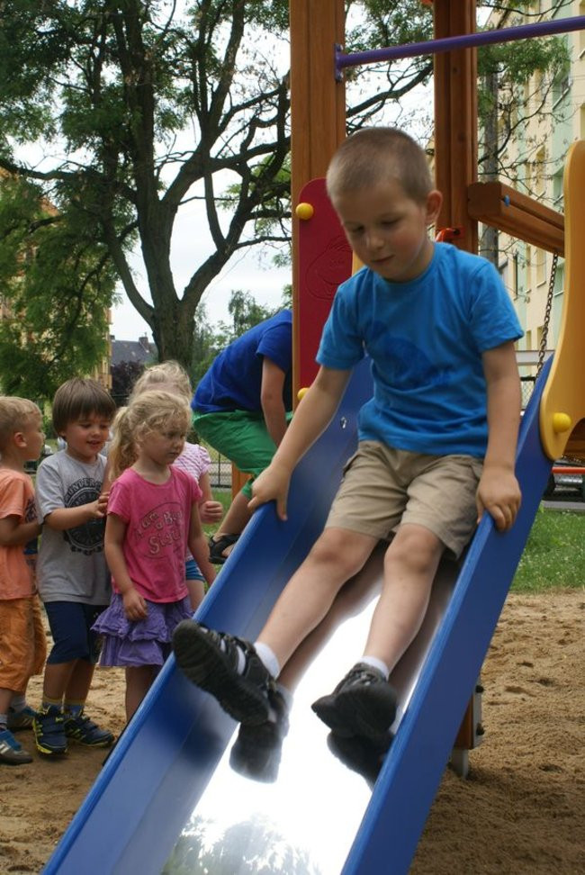 Plac zabaw jak nowy (zdjęcia)