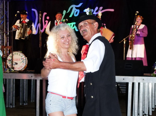 Wianki na ludowo (zdjęcia)