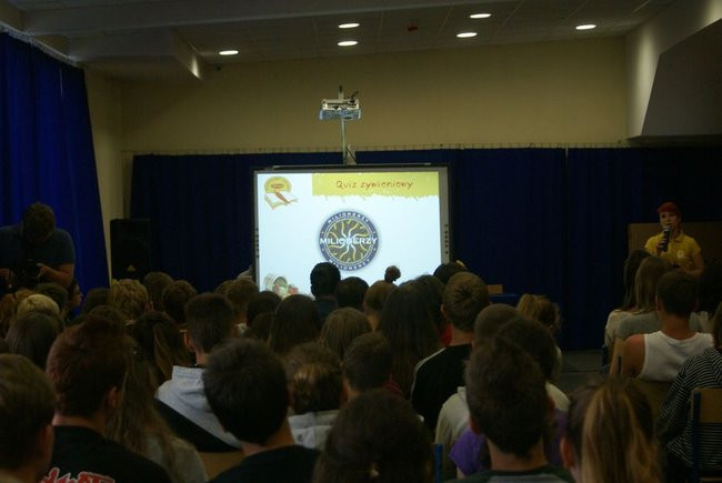 Triumf Gimnazjum nr 9 w kampanii prozdrowotnej (zdjęcia)