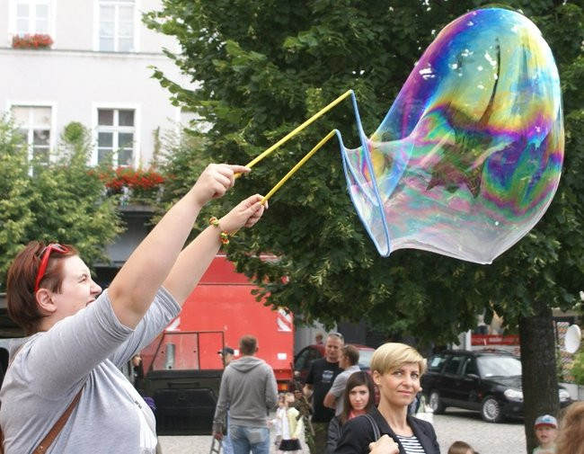 Muzyka, Kubb, bańki mydlane? (zdjęcia)