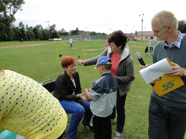 Kolorowo i wesoło powitali wakacje (zdjęcia)