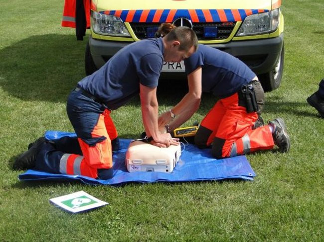 Kolorowo i wesoło powitali wakacje (zdjęcia)