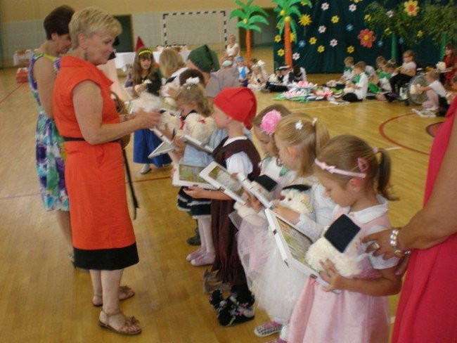 Pożegnanie z przedszkolem (zdjęcia)