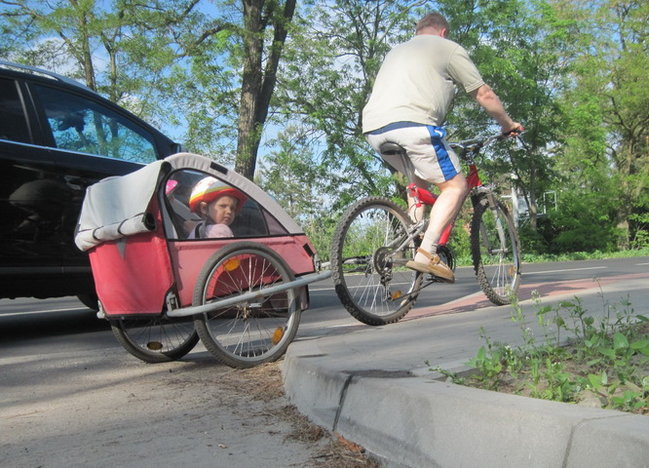 Ruszyła kampania przeciw wysokim krawężnikom