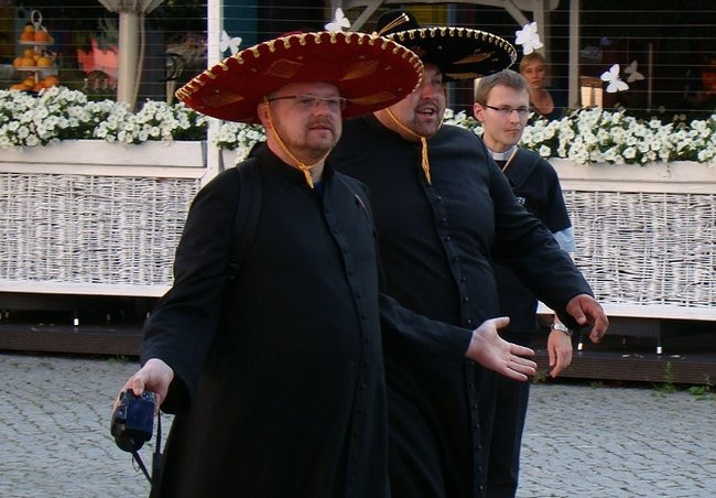 Religijne spotkanie na rynku (zdjęcia, wideo)