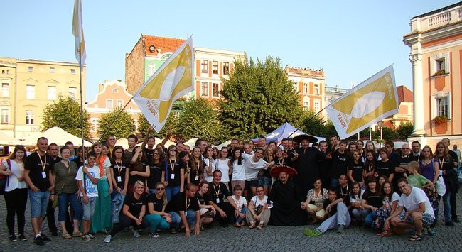 Religijne spotkanie na rynku (zdjęcia, wideo)