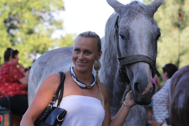 Piknik konny w Jeziorkach (zdjęcia)