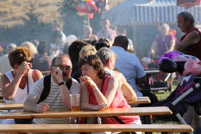 Piknik konny w Jeziorkach (zdjęcia)