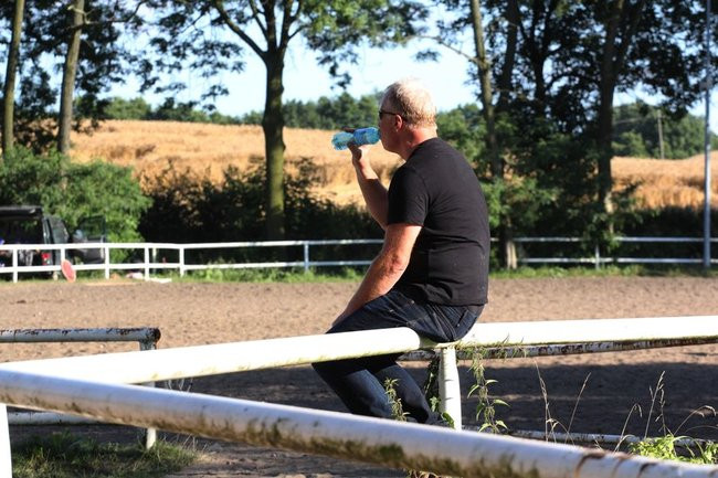 Piknik konny w Jeziorkach (zdjęcia)