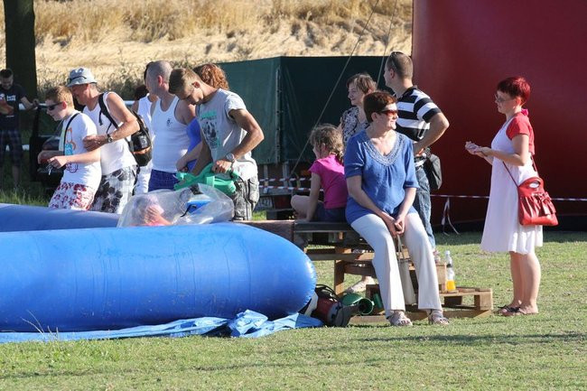 Piknik konny w Jeziorkach (zdjęcia)