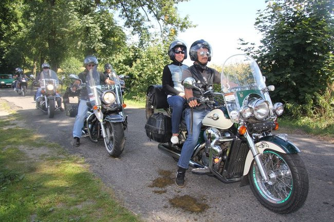 Piknik konny w Jeziorkach (zdjęcia)
