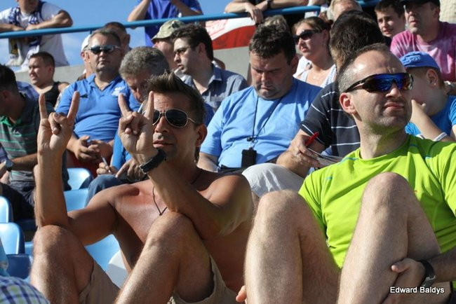 Kibice robią najazd na Gniezno (zdjęcia)