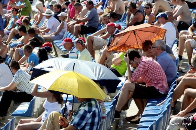 Kibice robią najazd na Gniezno (zdjęcia)