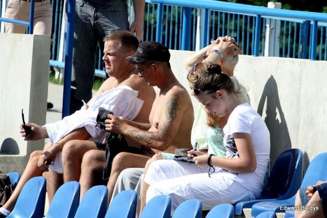 Kibice robią najazd na Gniezno (zdjęcia)