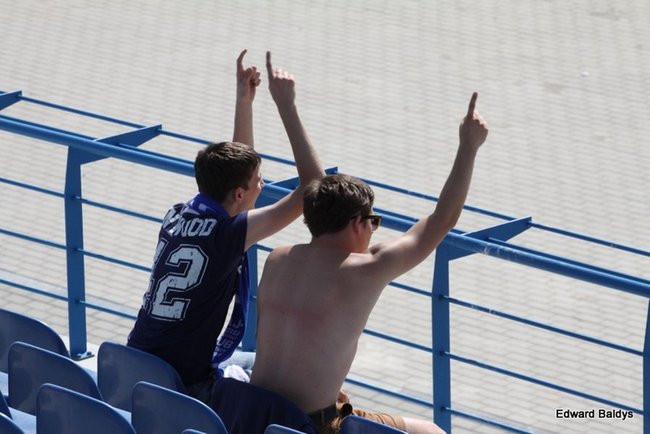 Kibice robią najazd na Gniezno (zdjęcia)