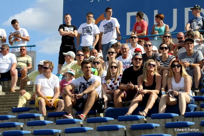 Kibice robią najazd na Gniezno (zdjęcia)