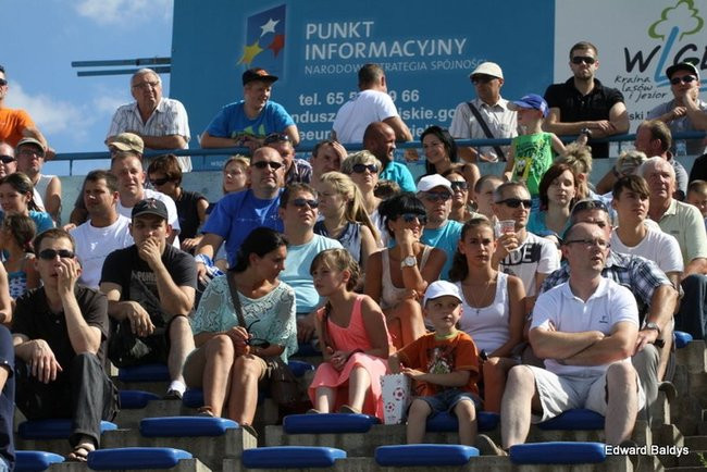 Kibice robią najazd na Gniezno (zdjęcia)