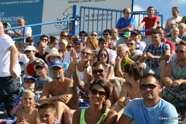 Kibice robią najazd na Gniezno (zdjęcia)