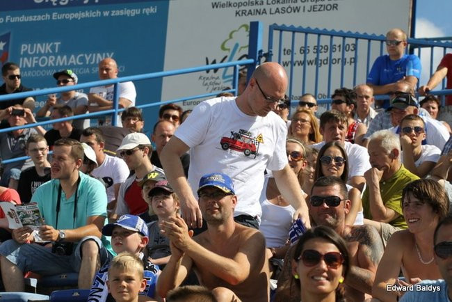 Kibice robią najazd na Gniezno (zdjęcia)