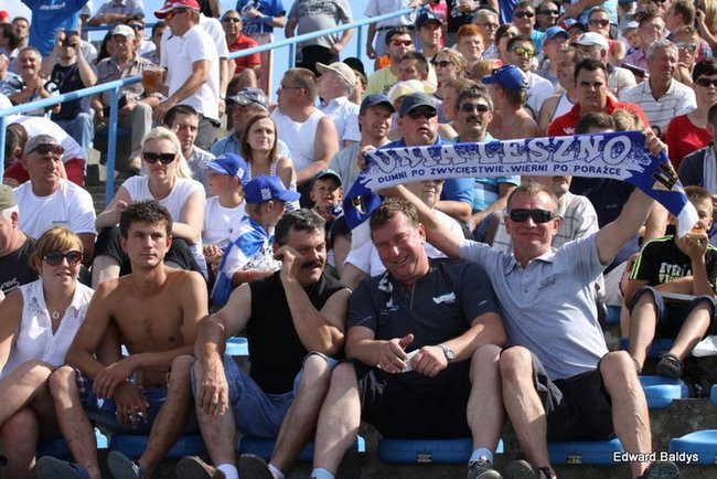 Kibice robią najazd na Gniezno (zdjęcia)